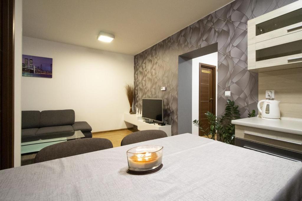 Apartman Adam Velky Slavkov Exterior foto